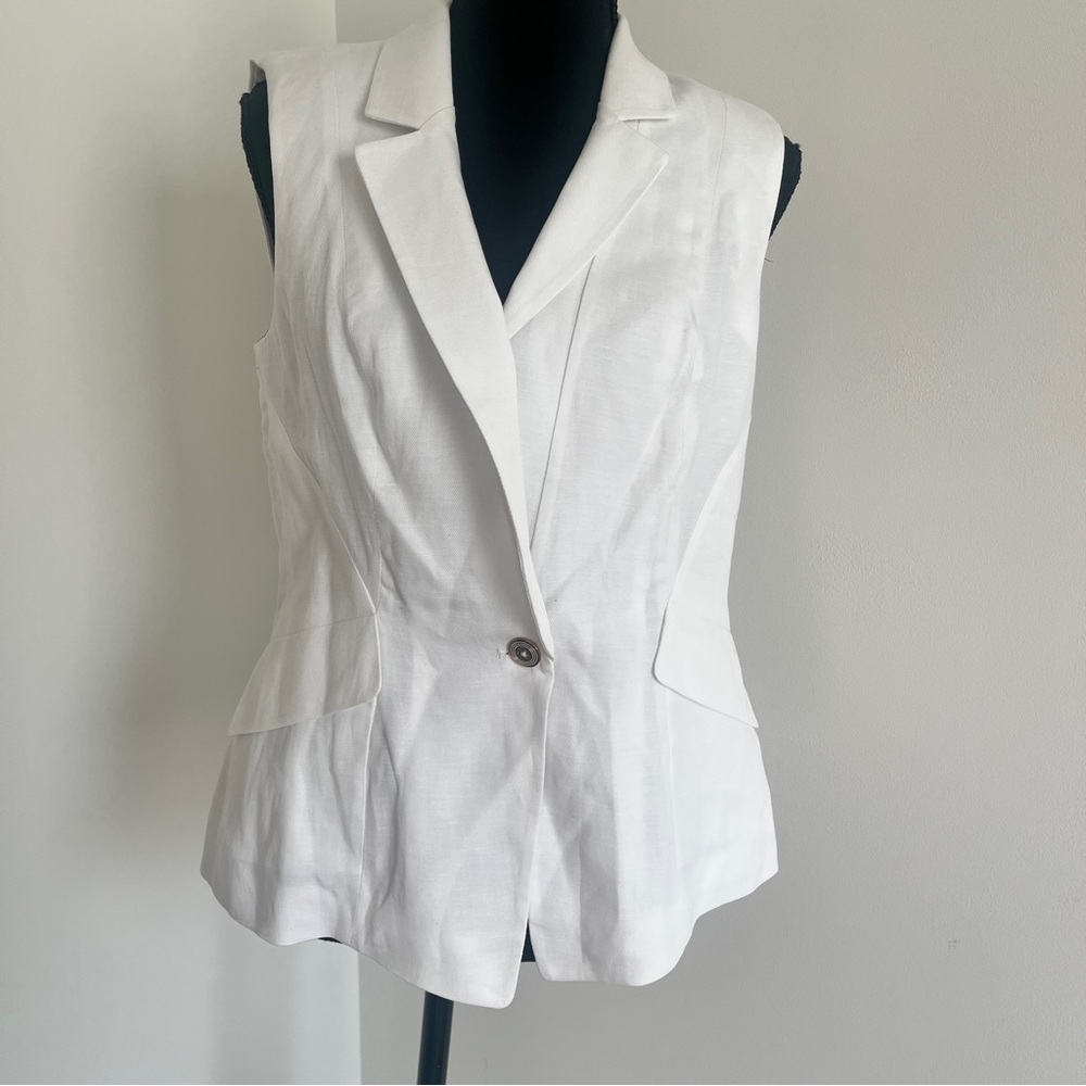 White House Black Market Sleeveless Blazer‎ Vest White Linen Size 8